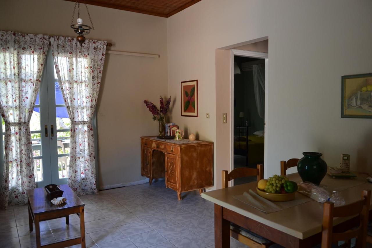 ספרטיה Mihaila Seaside: 2 Bedroom Bungalows Kefalonia מראה חיצוני תמונה